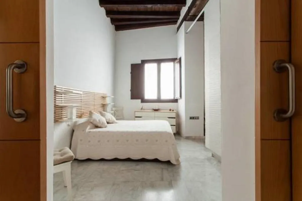 Apartment Sevilla Bustos Tavera Vft